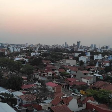 Apartamento entero céntrico y confortable Appartamento Santa Cruz de La Sierra Esterno foto