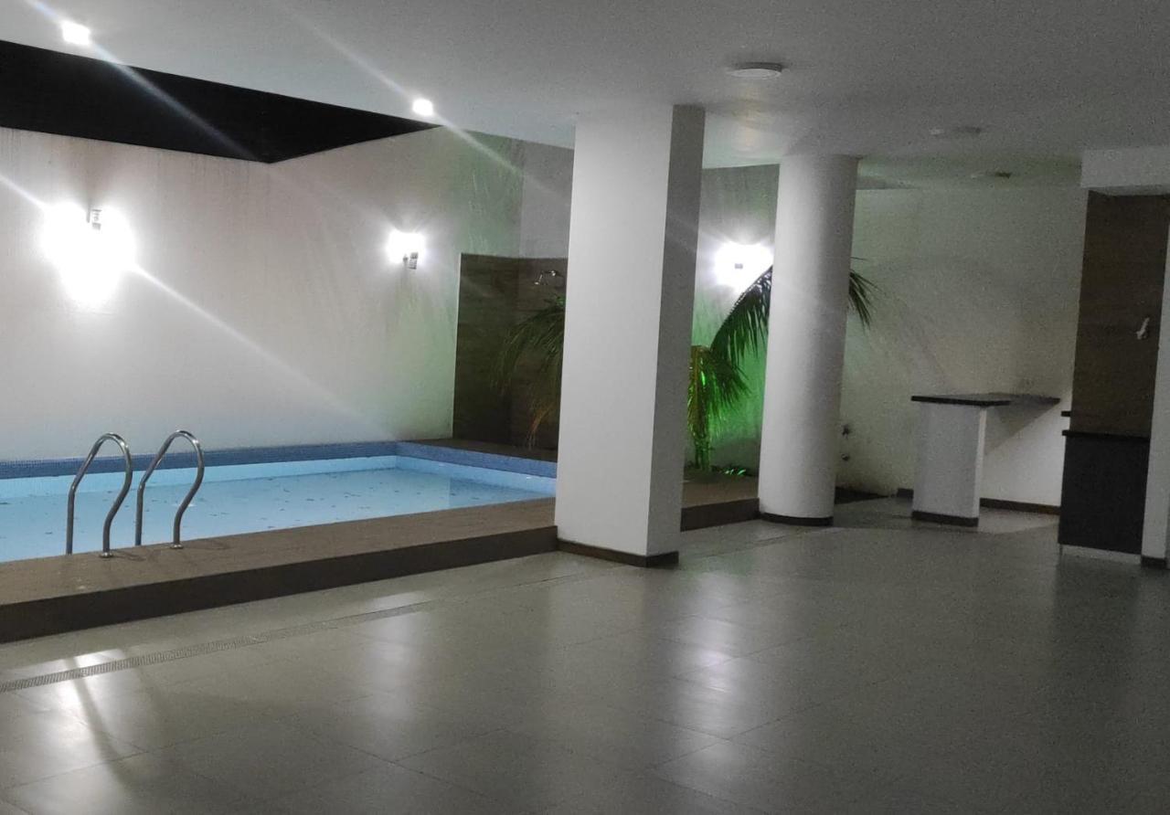 Apartamento entero céntrico y confortable Appartamento Santa Cruz de La Sierra Esterno foto