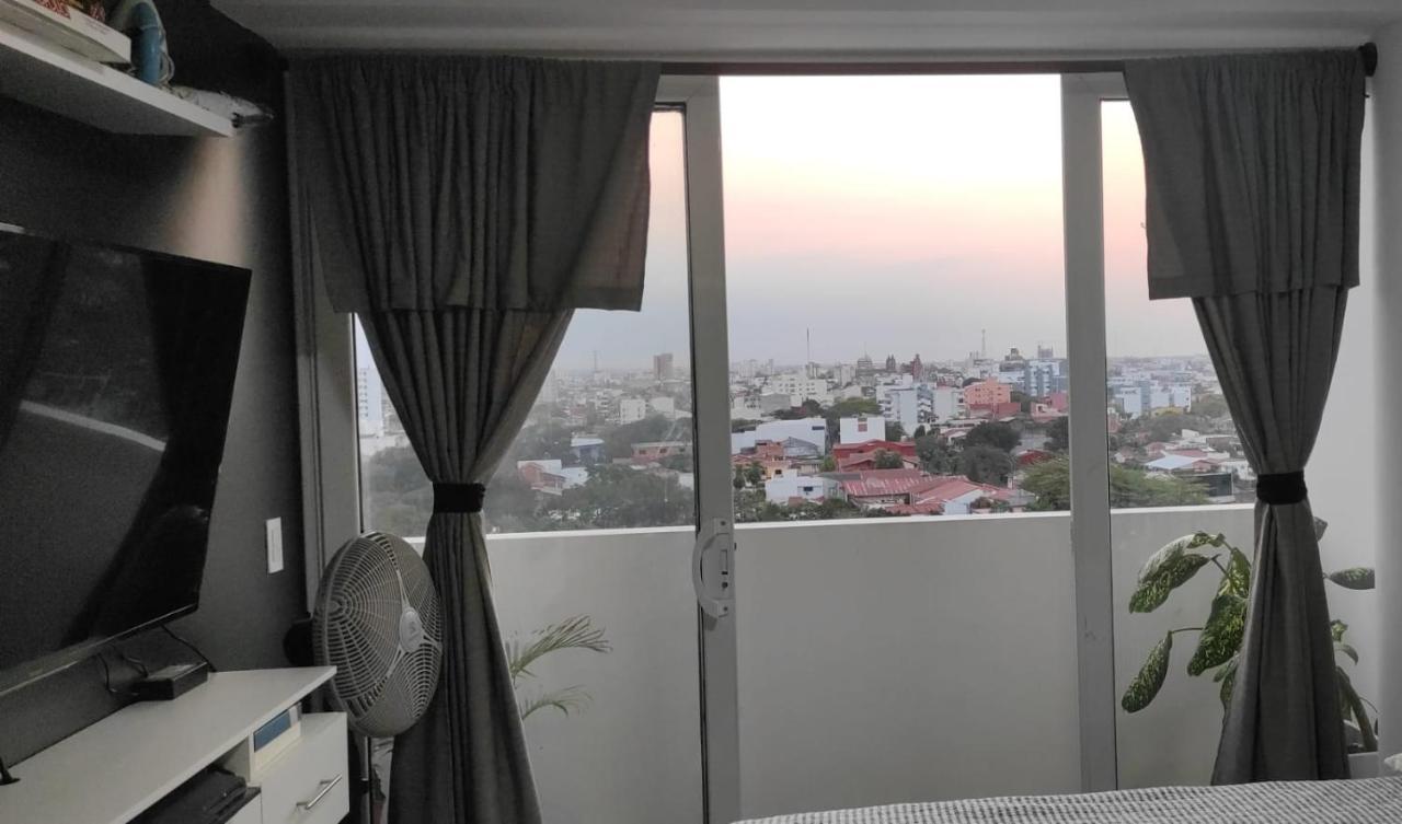 Apartamento entero céntrico y confortable Appartamento Santa Cruz de La Sierra Esterno foto